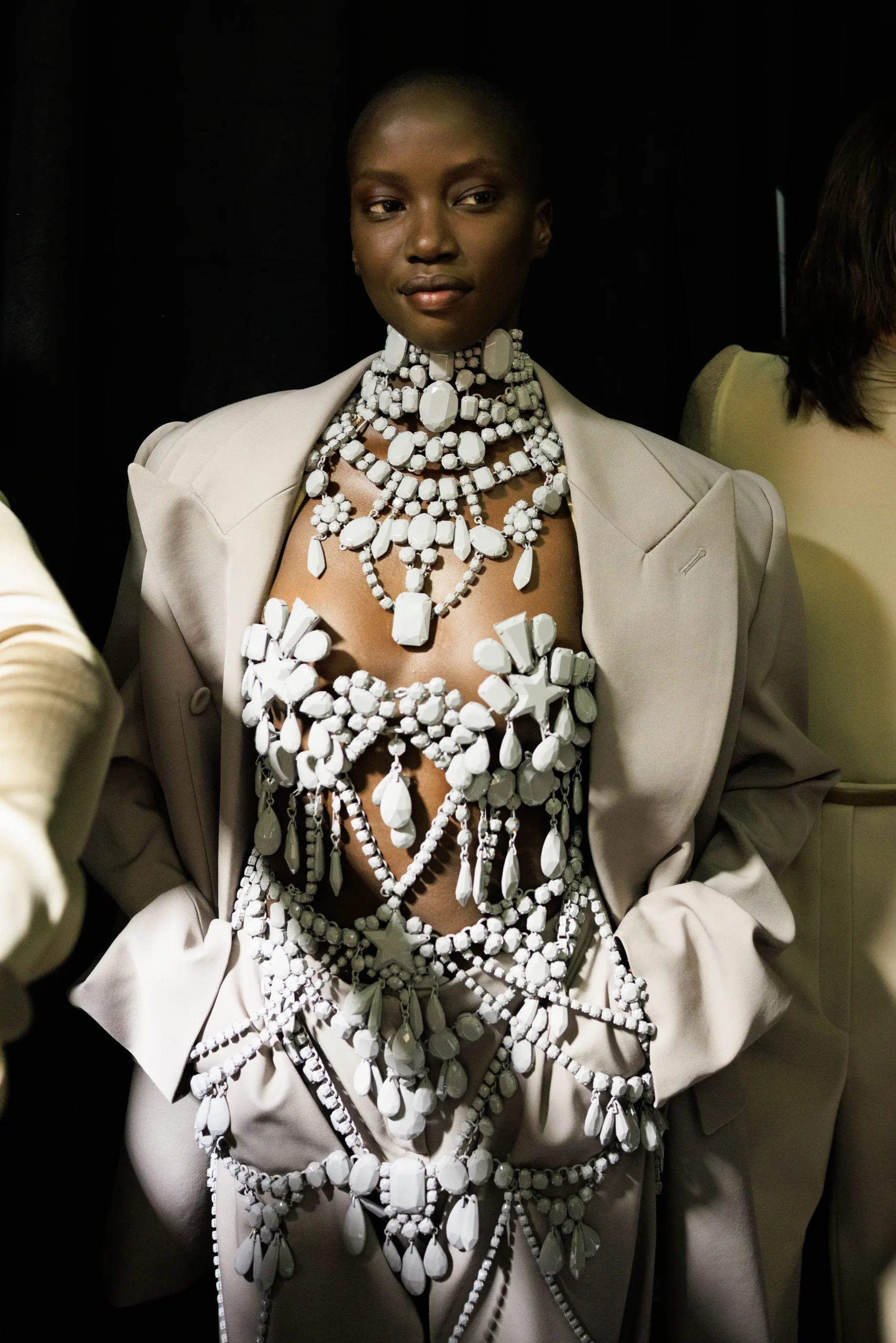 Εβδομάδας Μόδας Παρισιού: Οι καλύτερες backstage στιγμές-22