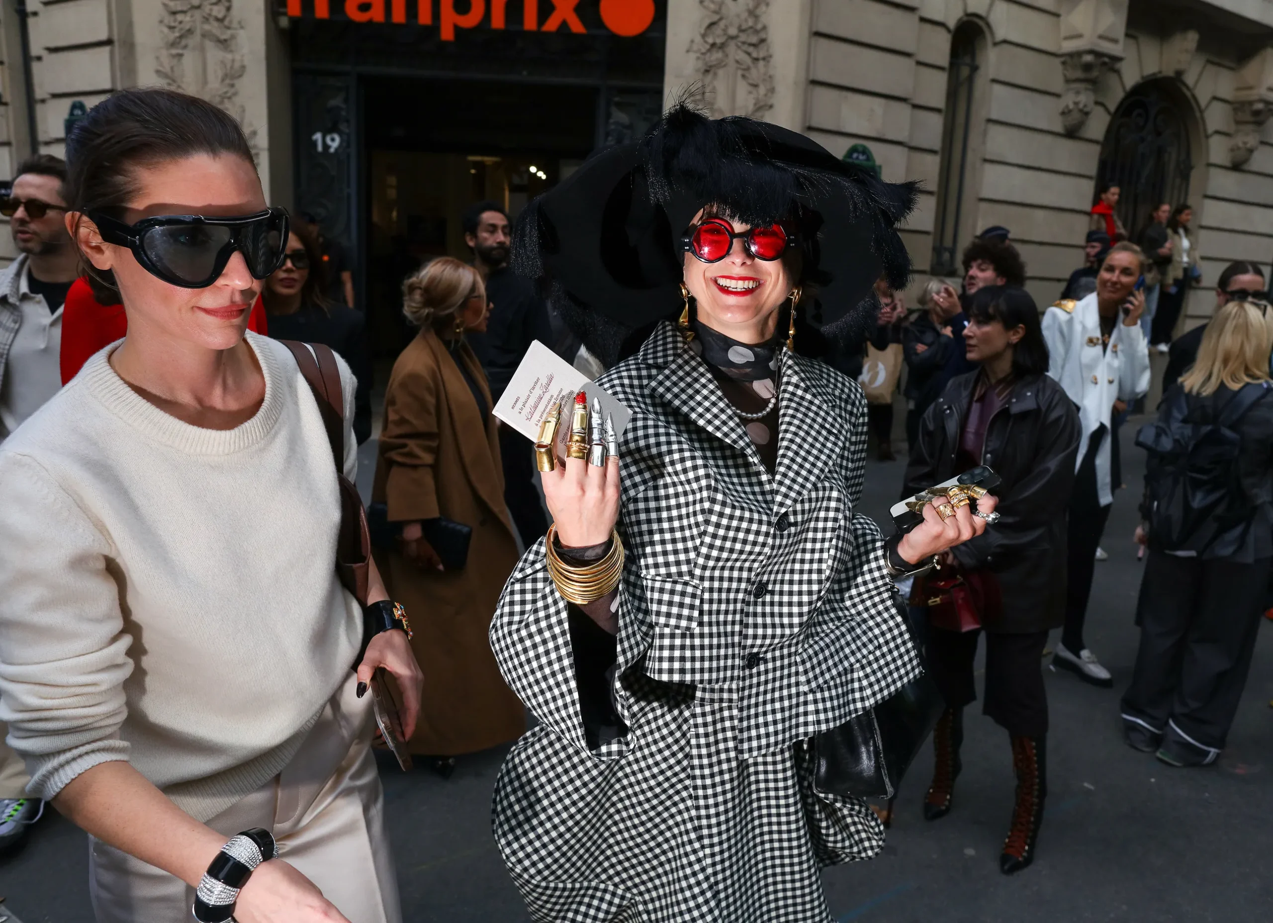Οι 6 κορυφαίες τάσεις από το street style του Παρισιού που θα προσθέσουμε στην γκαρνταρόμπα μας-13