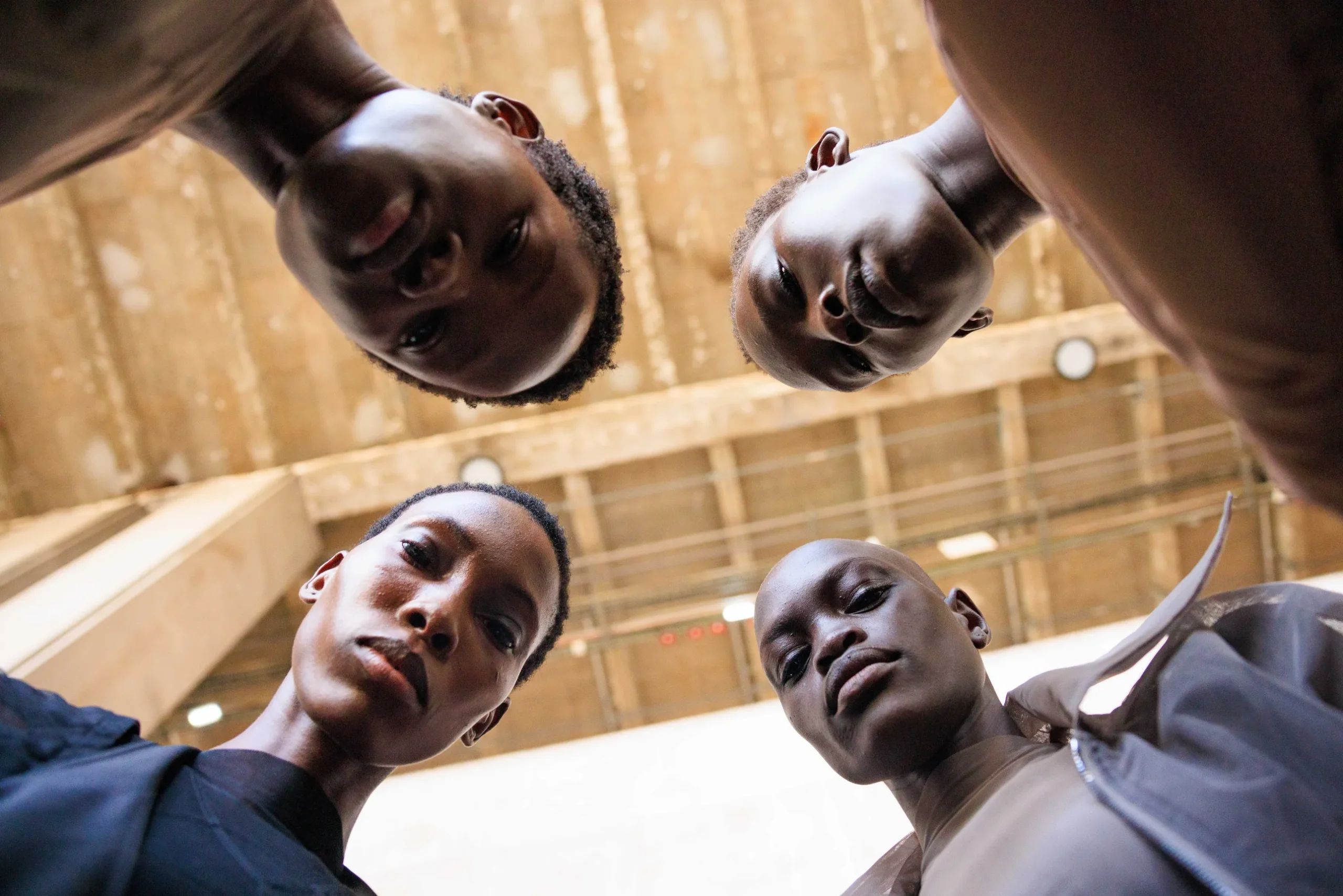 Εβδομάδας Μόδας Παρισιού: Οι καλύτερες backstage στιγμές-42