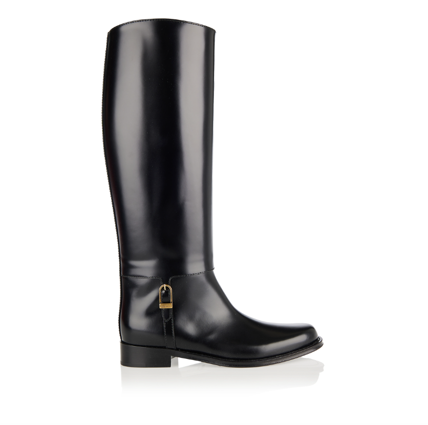 Μαύρες μπότες: Από τις biker στις knee-high boots, αυτά είναι τα σχέδια-επένδυση για το χειμώνα-6