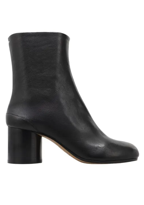 Ankle boots: Τα διαχρονικά μποτάκια επιστρέφουν στην γκαρντρόμπα μας και αυτοί είναι οι ενημερωμένοι συνδυασμοί-4