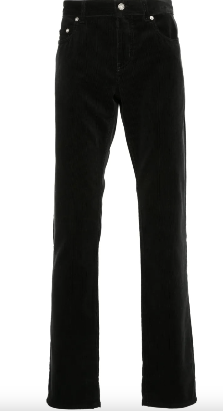 Slim-fit παντελόνια: Πώς να τα συνδυάσετε το φθινόπωρο 2025;-6