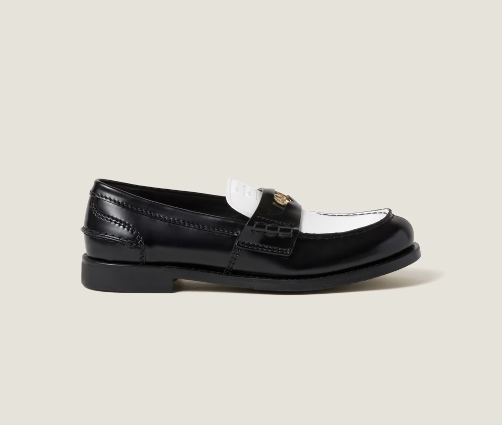 Parisian Chic: Το αγαπημένο shoe trend των Γαλλίδων για το 2025-2
