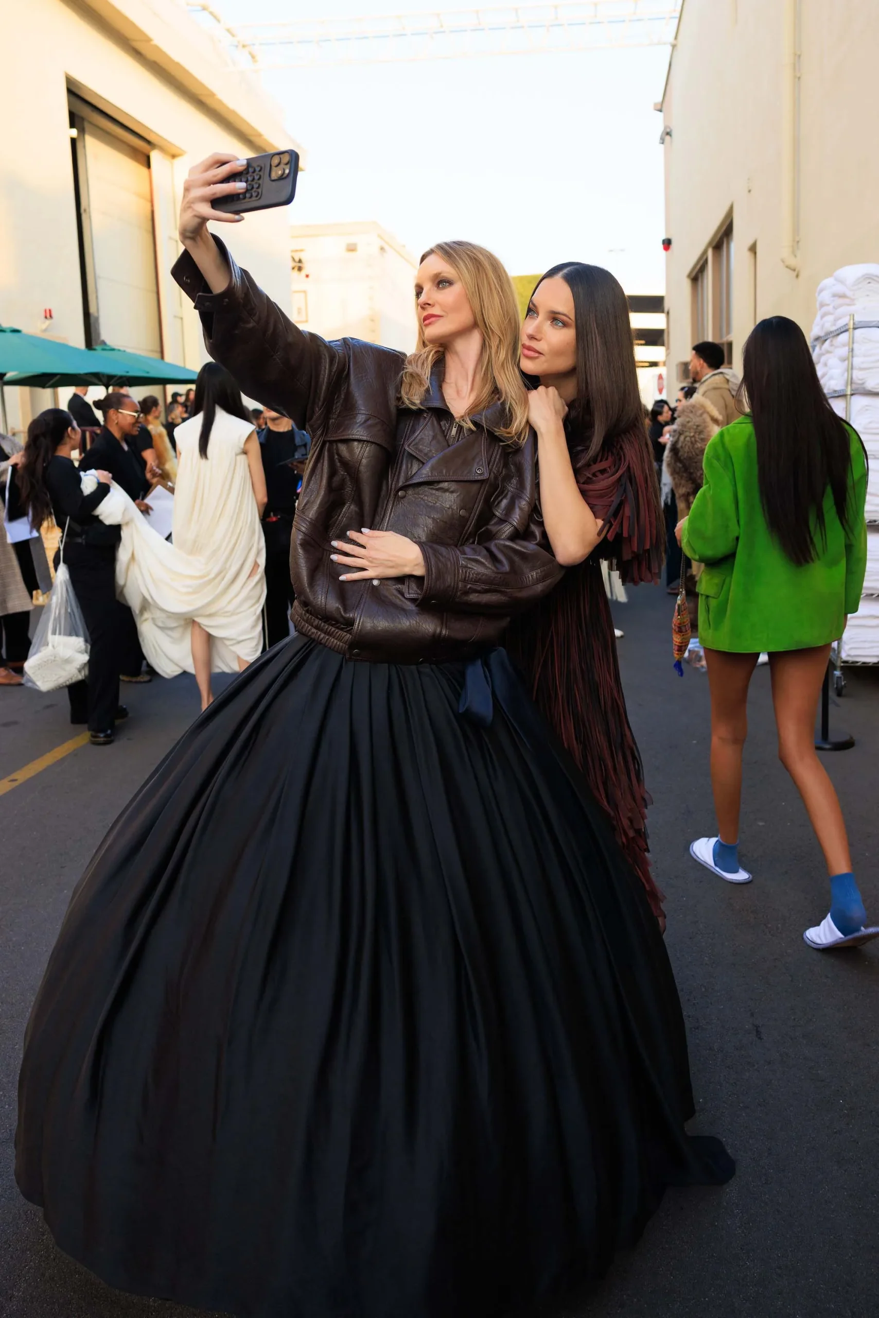 Μια exclusive ματιά στο Vogue World 2025: Hollywood-10