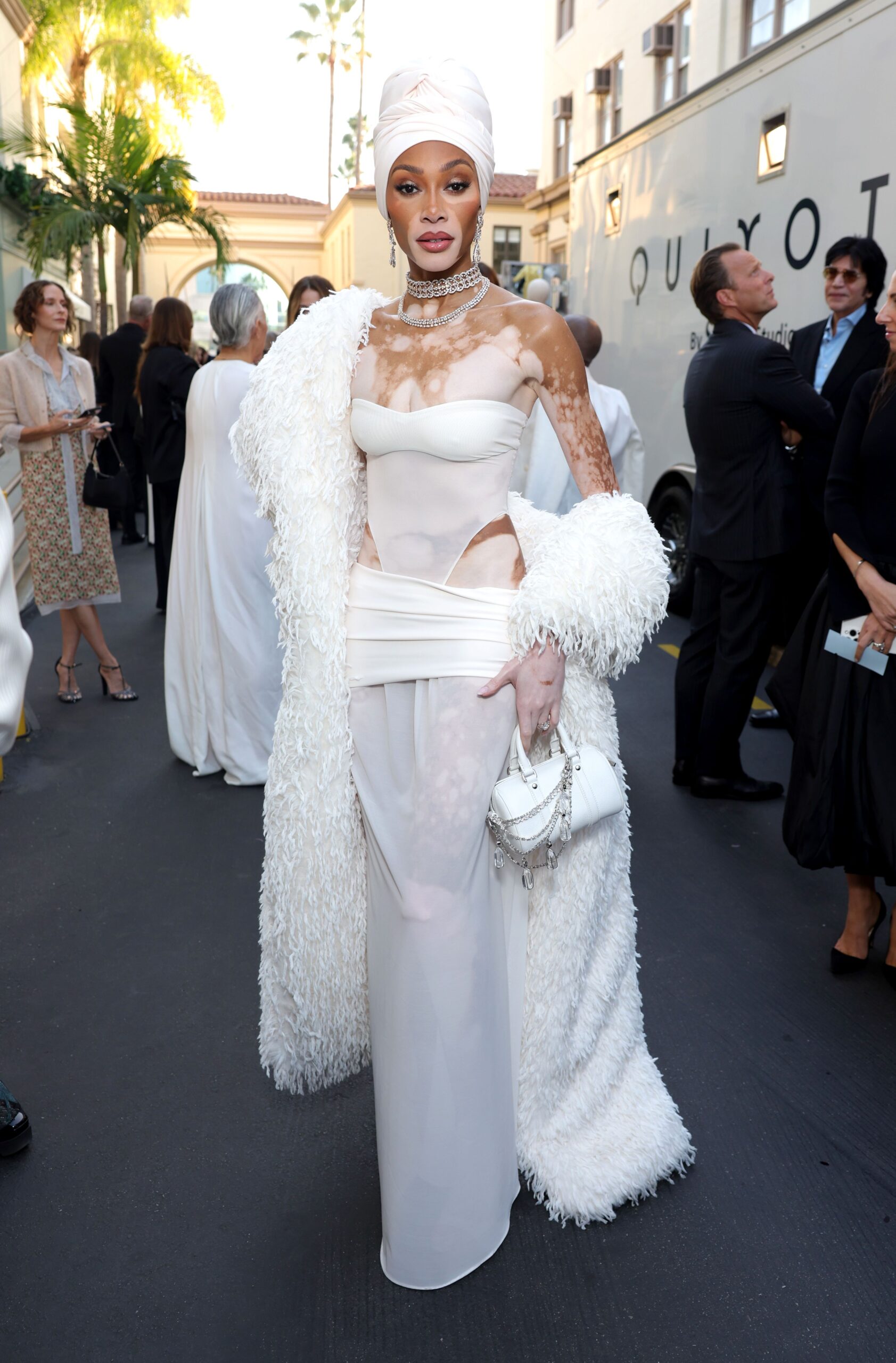 Vogue World 2025: Hollywood, δείτε όλα τα looks-31