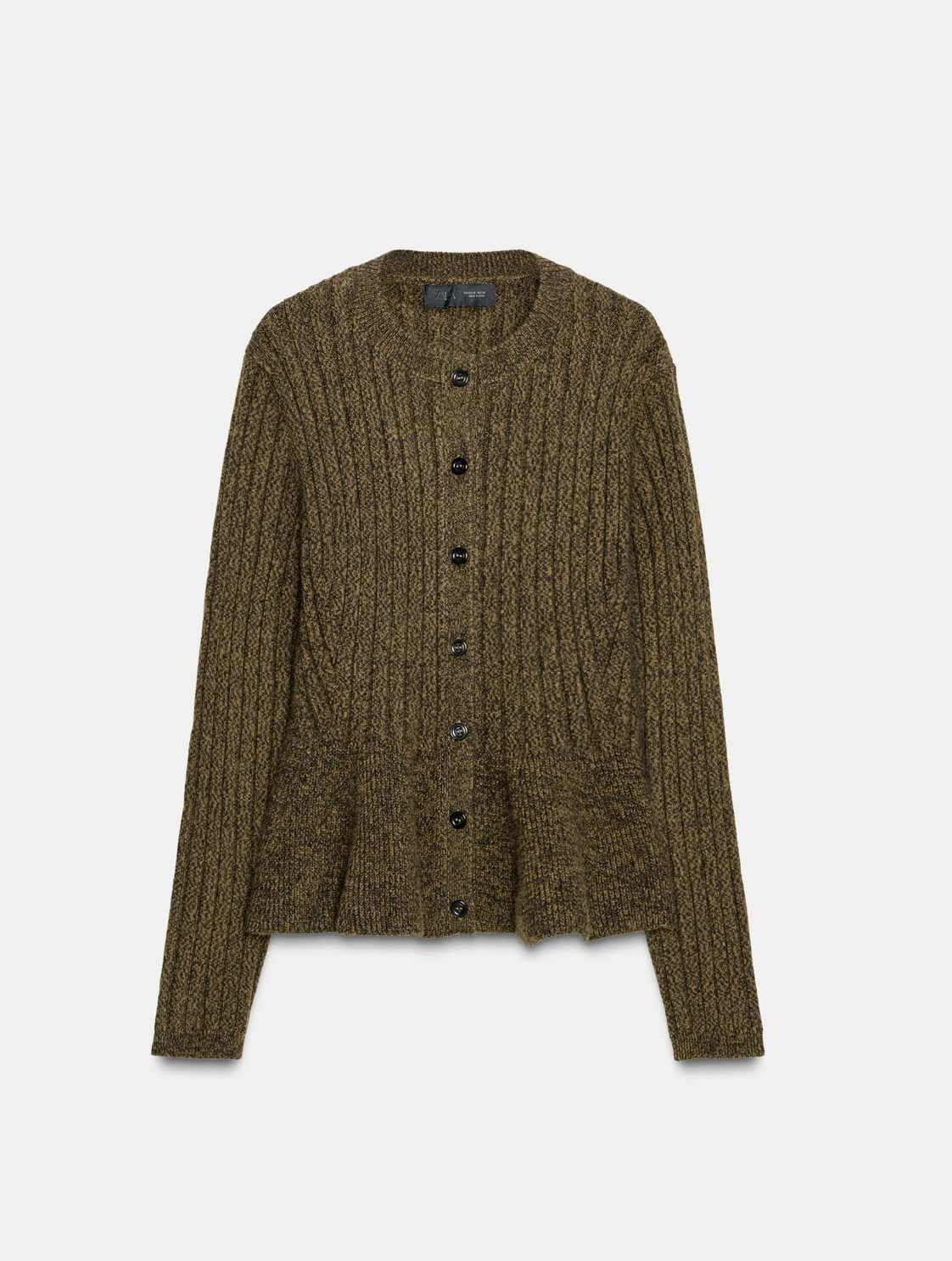 Το peplum πουλόβερ είναι το νέο basic-2