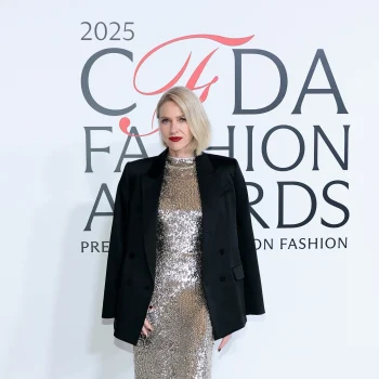 βραβεία-cfda-2025-οι-εμφανίσεις-από-το-red-carpet-379357