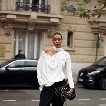 σατέν-πουκάμισο-οι-3-trendy-συνδυασμοί-για-τ-380459