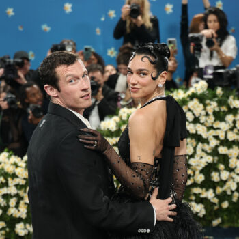 γιατί-συγκρίνουμε-τη-σχέση-μας-με-άλλε-380162