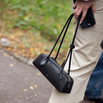 h-east-west-τσάντα-ήρθε-για-να-μείνει-στην-γκαρν-380130