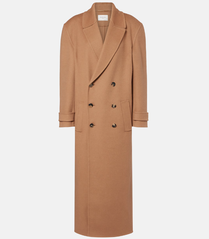 Το παλτό του χειμώνα είναι ultra long και προσελκύει όλα τα βλέμματα-3