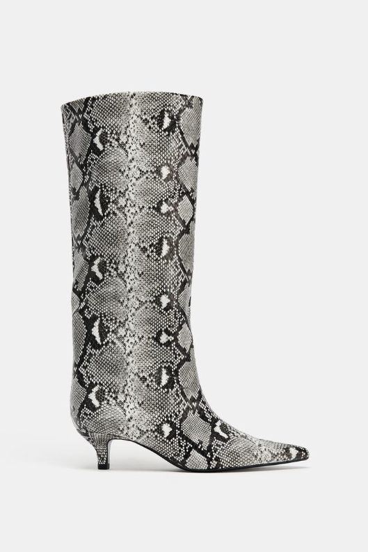 Snake boots: Θα υποκύψετε στην τάση;-4