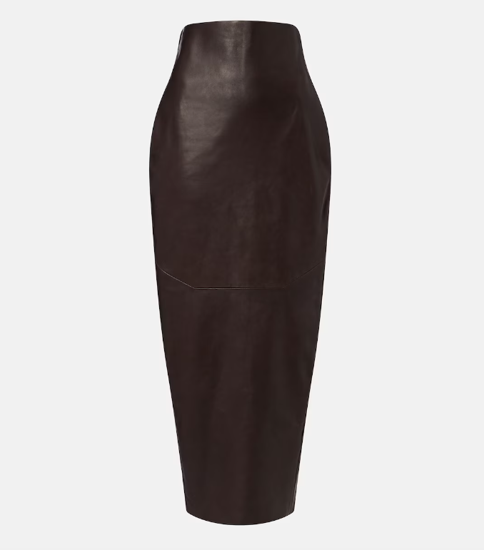 Από το catwalk στο street style: Η pencil φούστα είναι ένα σύμβολο που επιστρέφει ανανεωμένο-7