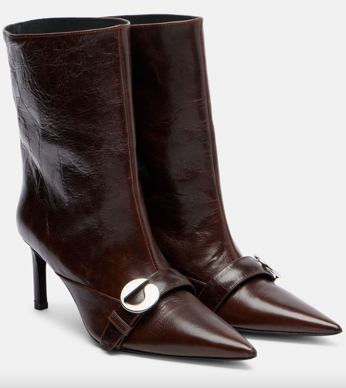 Belted boots: Η fashion εμμονή του 2026-6