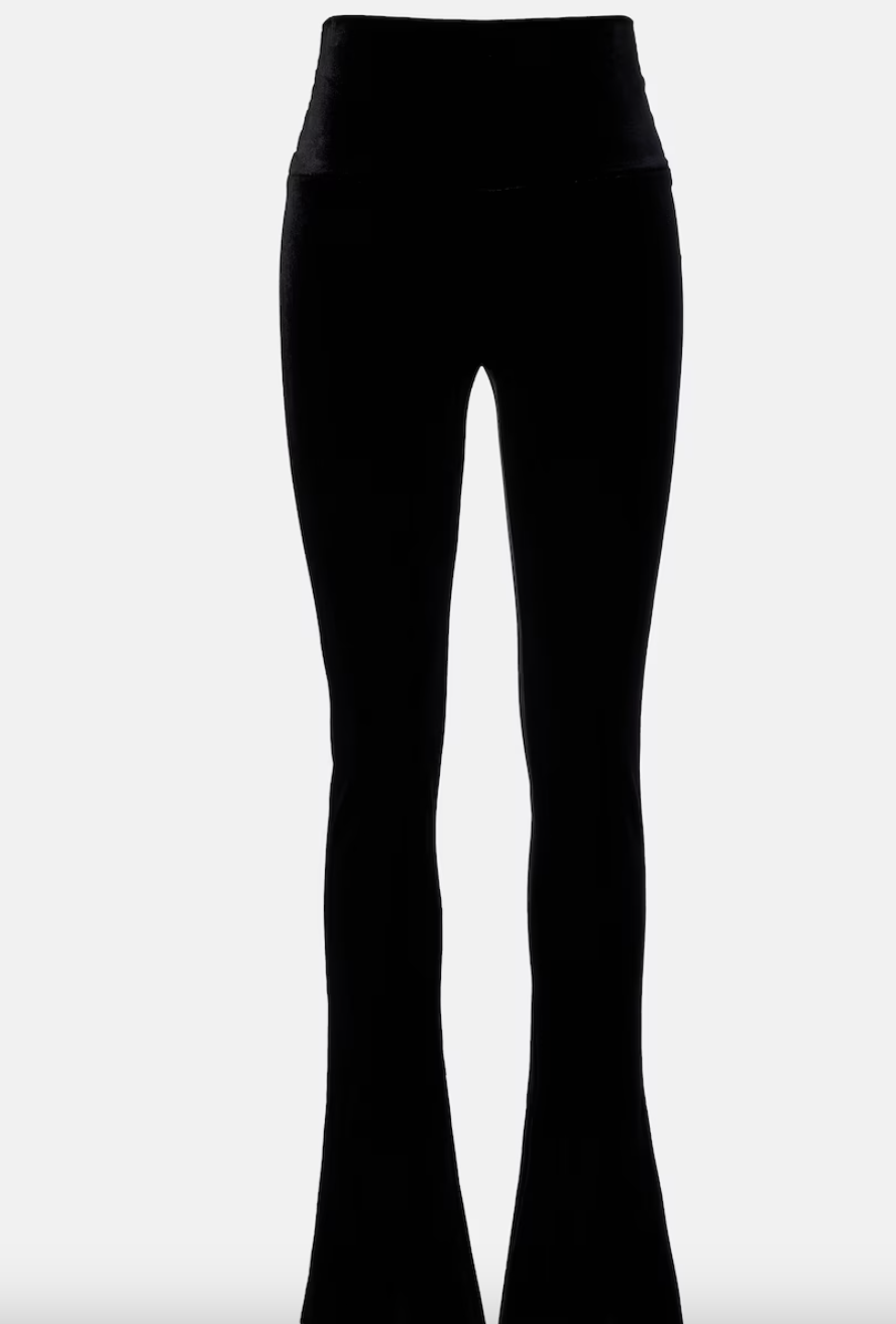 Βελούδινα leggings: Είναι τάση τον χειμώνα 2025-3