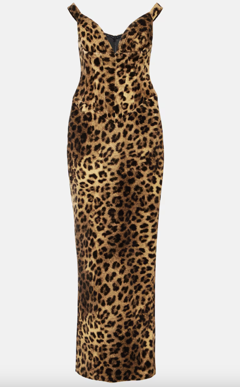 Η Dua Lipa φοράει το πιο σέξι fashion combo για τις γιορτές-5