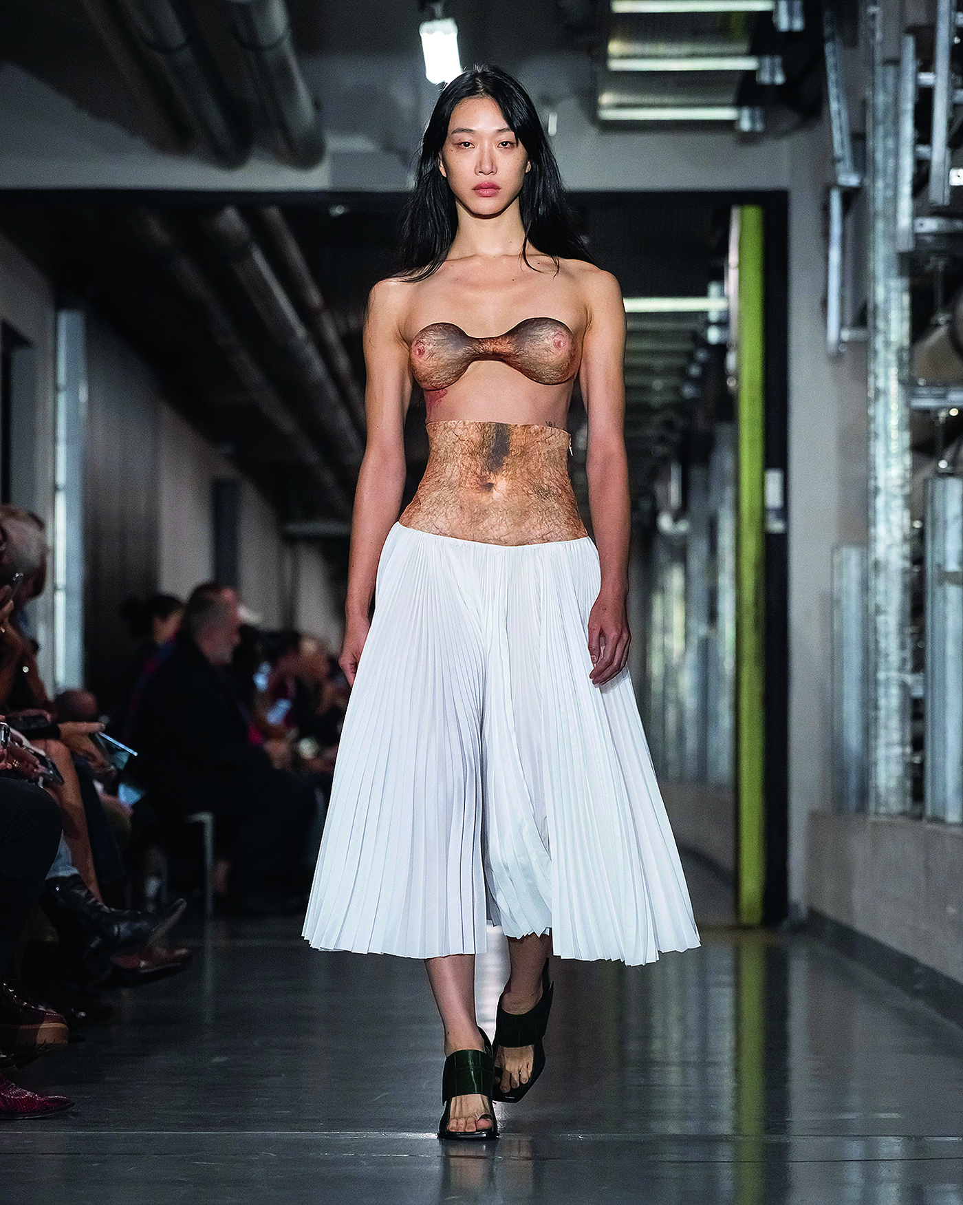 Άνδρες σχεδιαστές, συμπαθείτε τις γυναίκες;-1