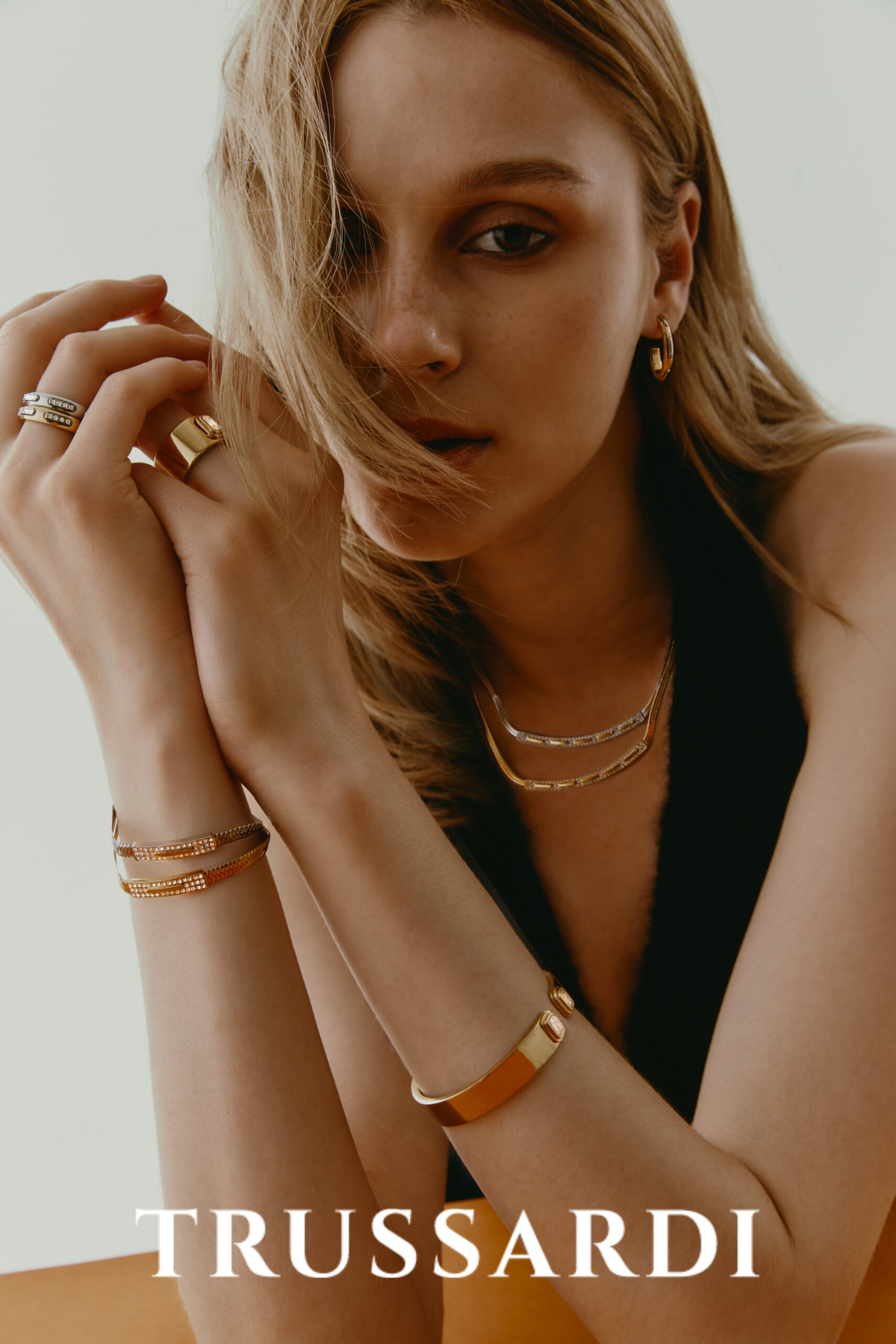 Keep It Classy: Τα κοσμήματα και ρολόγια Trussardi προσθέτουν μια δόση διαχρονικής πολυτέλειας στις εμφανίσεις μας-1