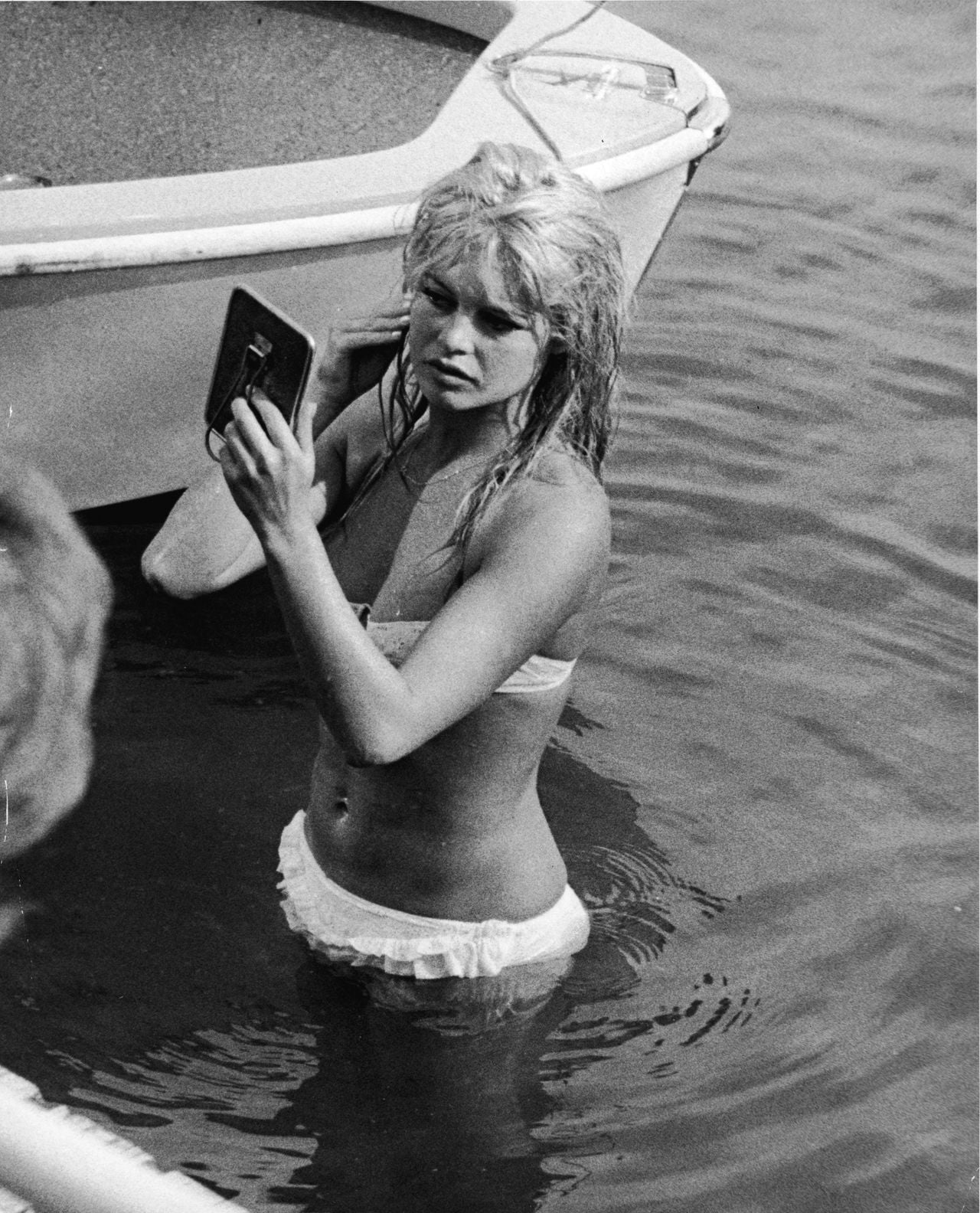 Έφυγε από τη ζωή η Brigitte Bardot: Η Vogue θυμάται 16 σπάνιες φωτογραφίες της-13