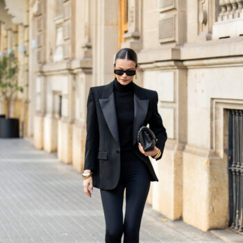 πώς-να-συνδυάσετε-leggings-με-blazer-στο-γραφείο-αυ-383655