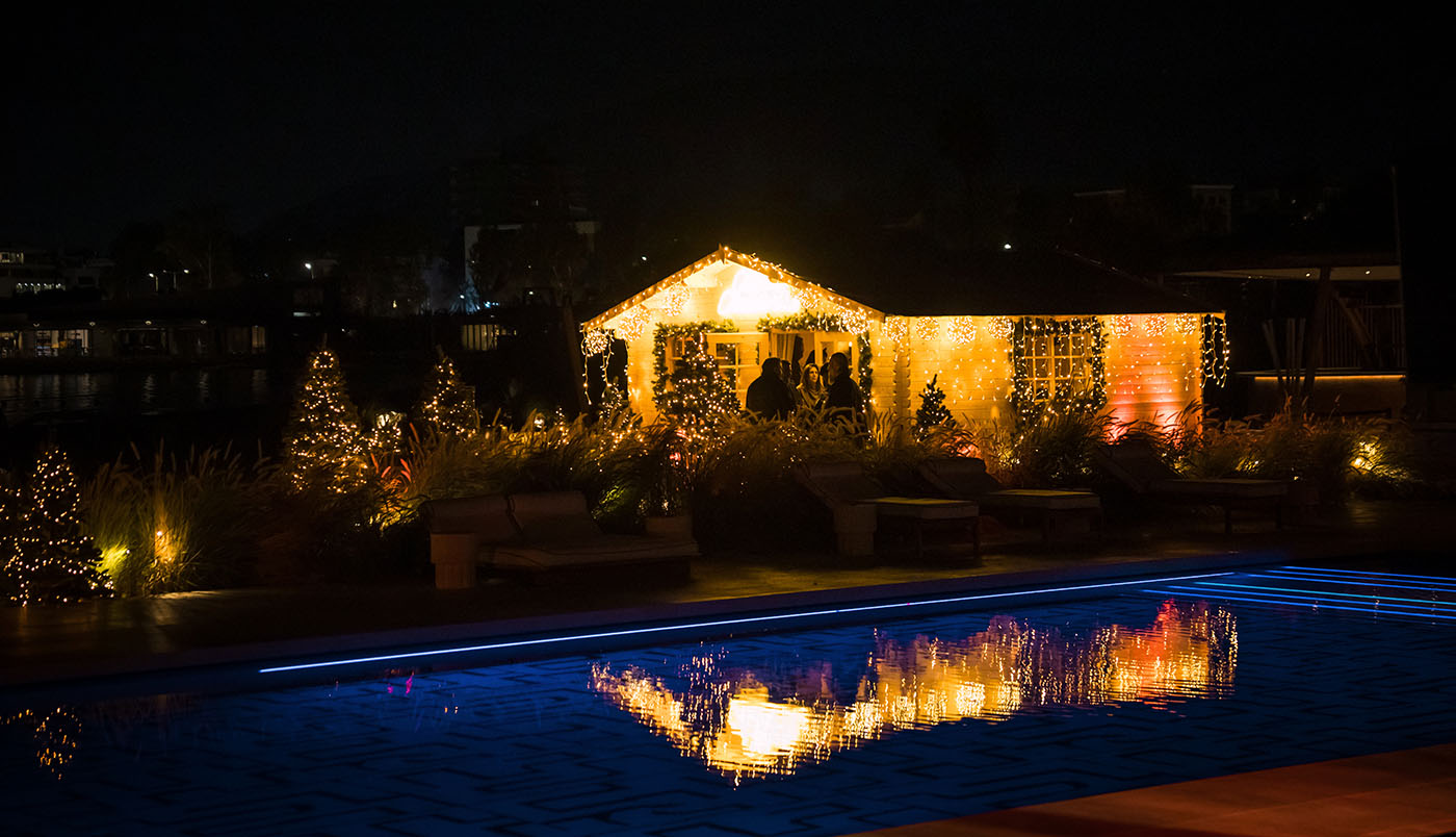 It’s Christmas time: Ραντεβού στο One&Only Aesthesis-1