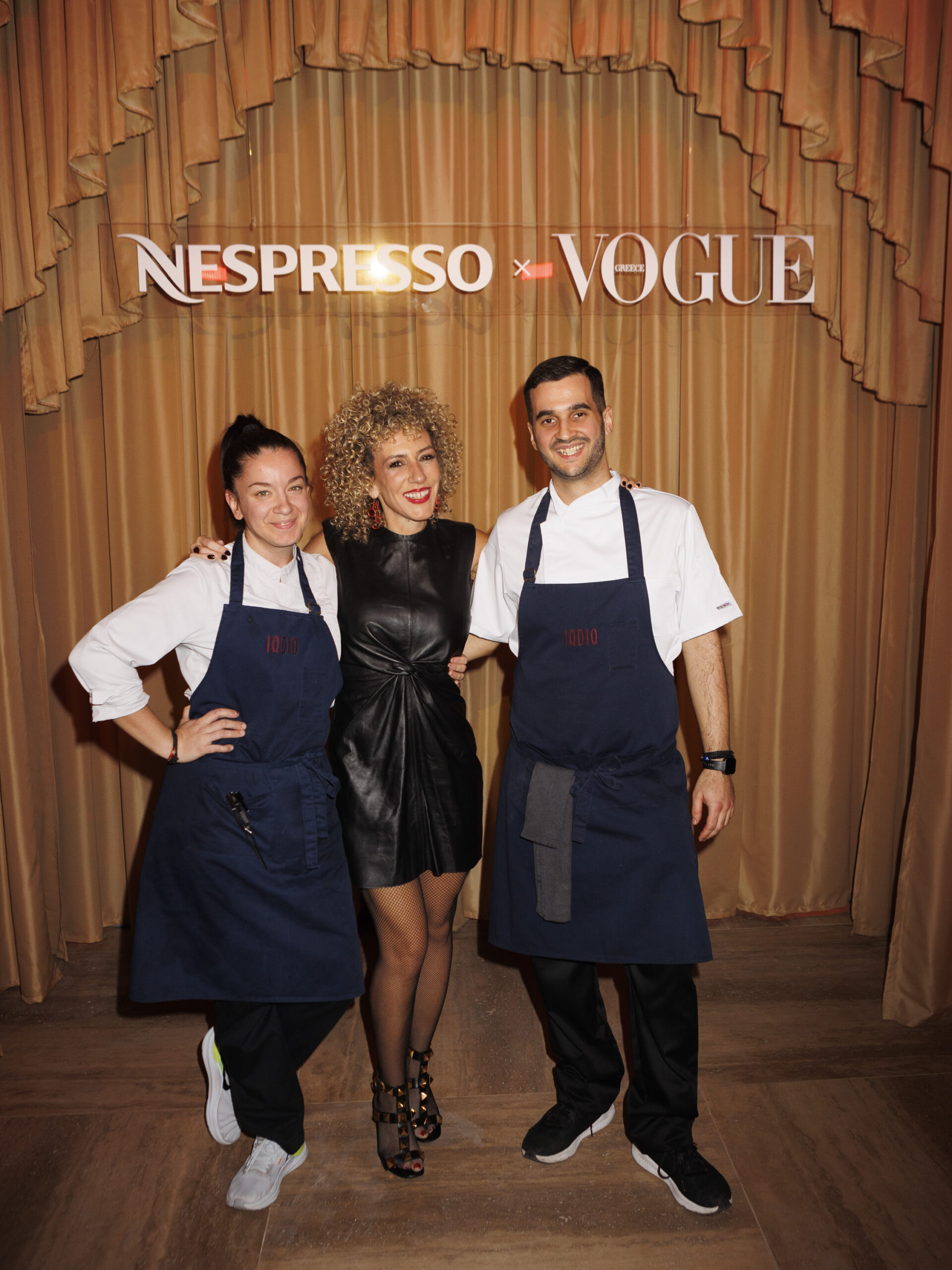 Vogue Greece x Nespresso: Οι exclusive στιγμές από το γιορτινό dinner που ενώνει την μόδα με την τέχνη του καφέ-18