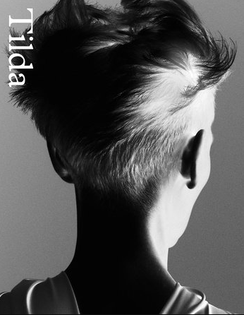 Vogue Picks: 20 βιβλία μόδας που αξίζει να δωρίσετε φέτος τα Χριστούγεννα-3