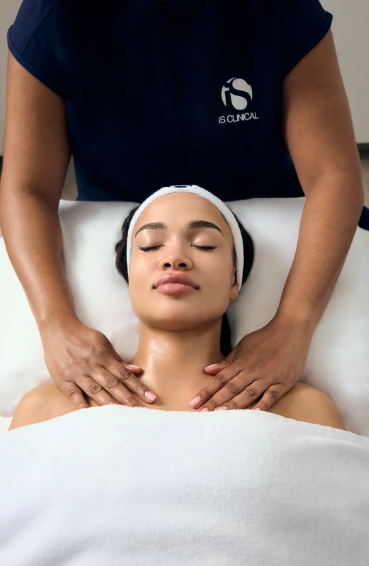 Tα facials που χαρίζουν άμεση λάμψη — και γίνονται το πιο έξυπνο δώρο των γιορτών-6