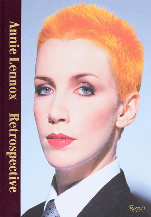 Vogue Picks: 20 βιβλία μόδας που αξίζει να δωρίσετε φέτος τα Χριστούγεννα-9