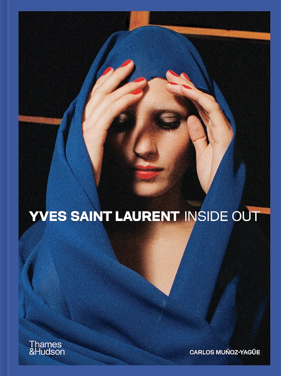 Vogue Picks: 20 βιβλία μόδας που αξίζει να δωρίσετε φέτος τα Χριστούγεννα-13