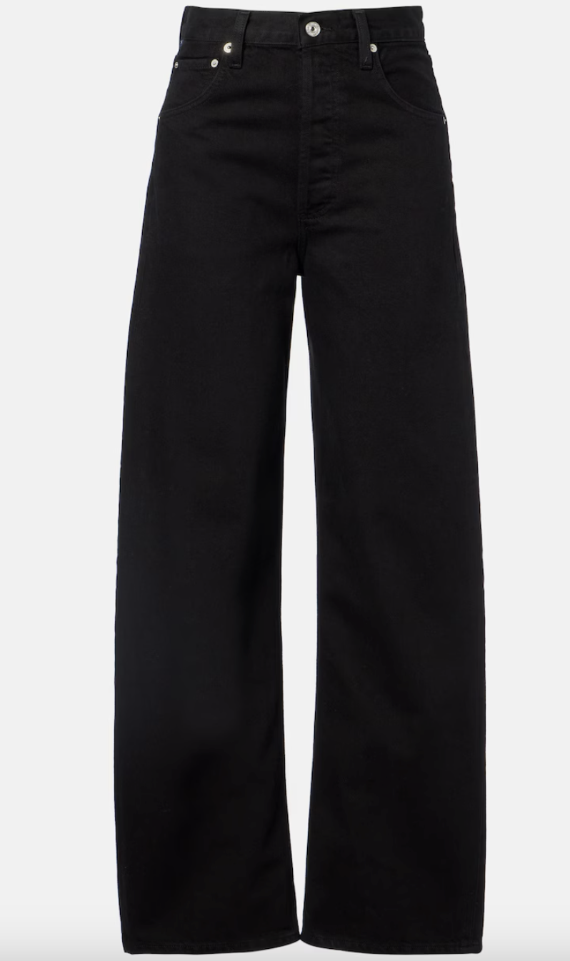 Jeans και party τοπ: Ο hot συνδυασμός για τις festive εμφανίσεις-2