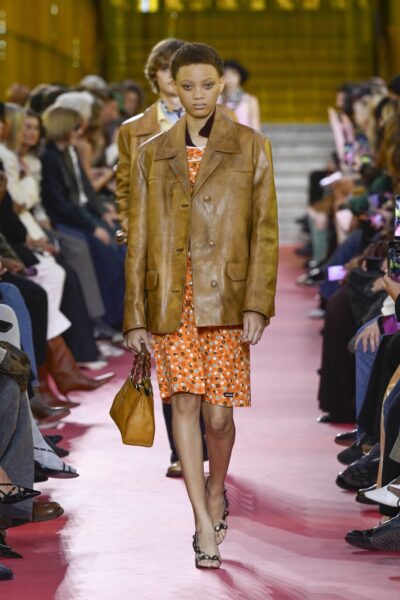 styling-με-αντιθέσεις-η-νέα-τάση-που-θα-ακολο-384466