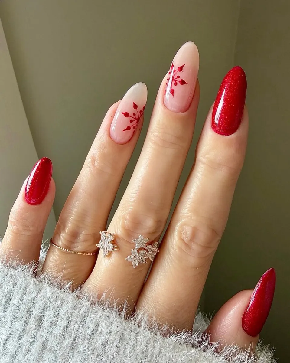 Κόκκινο μανικιούρ: 10 ιδέες για τα πιο εντυπωσιακά νύχια των γιορτών-2