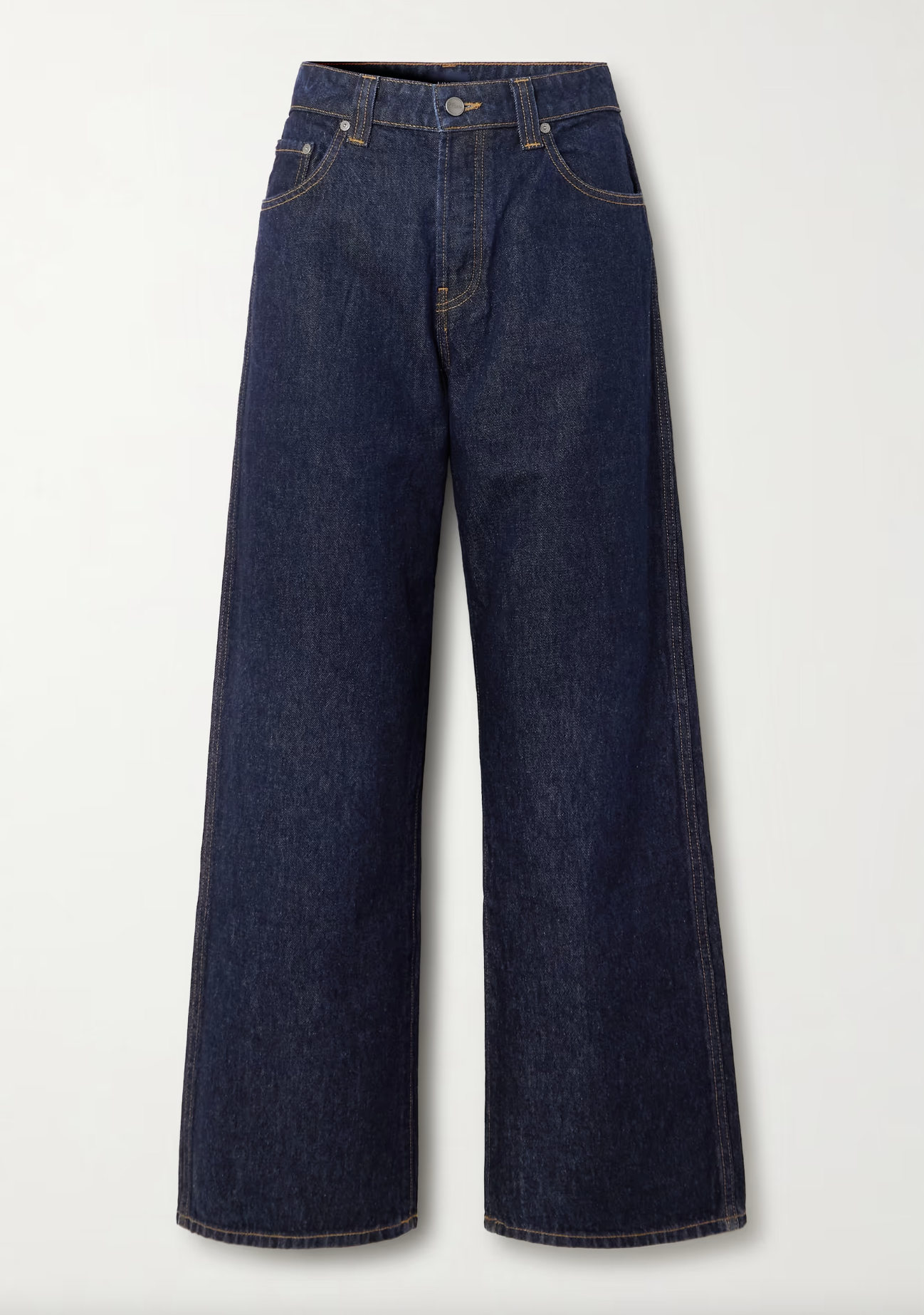 Τα wide-leg τζιν είναι η χαλαρή και trendy τάση που θα φοράμε όλο το 2026-4