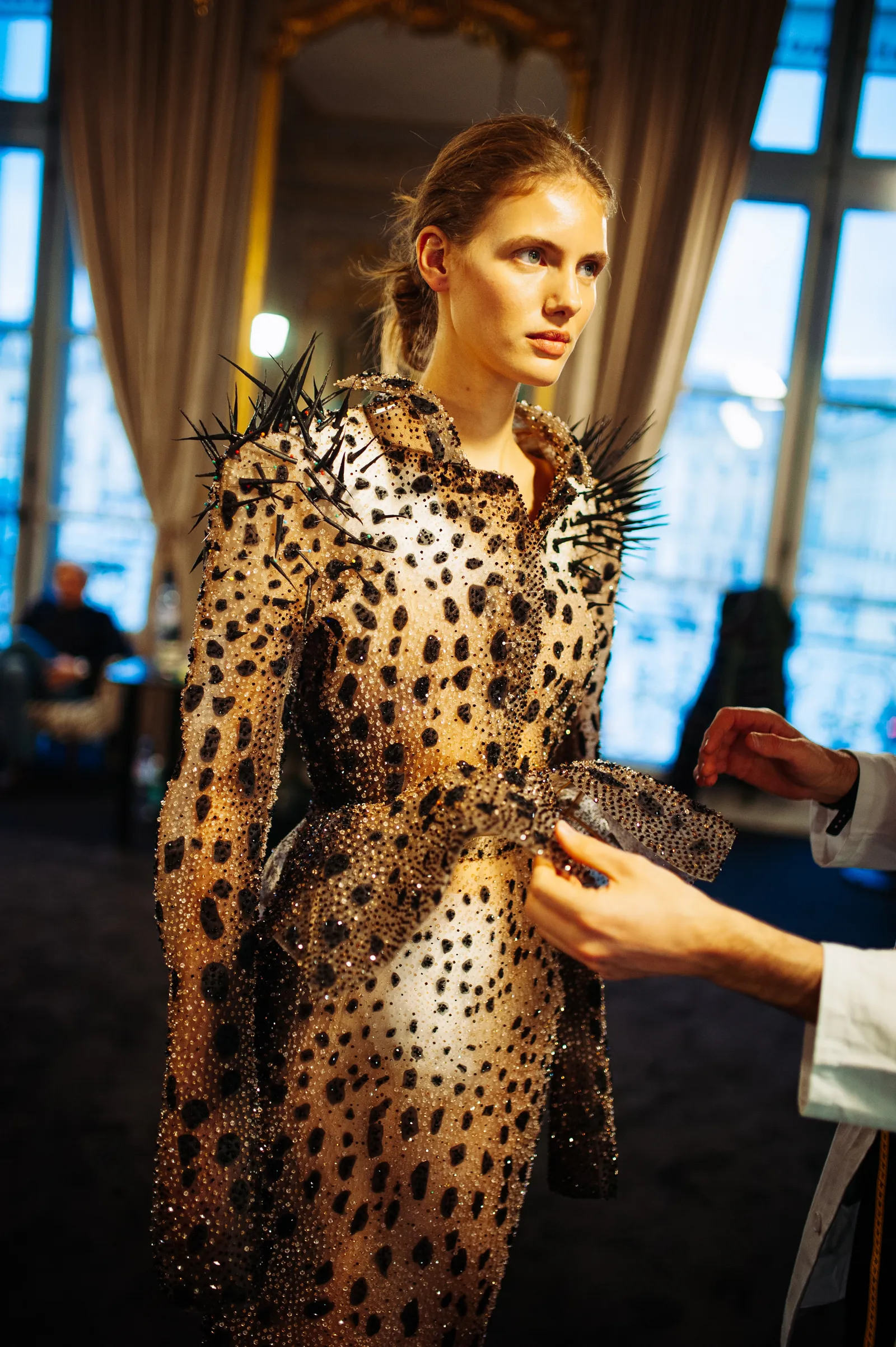 Schiaparelli Haute Couture SS26: Για τη δύναμη της φαντασίας-3