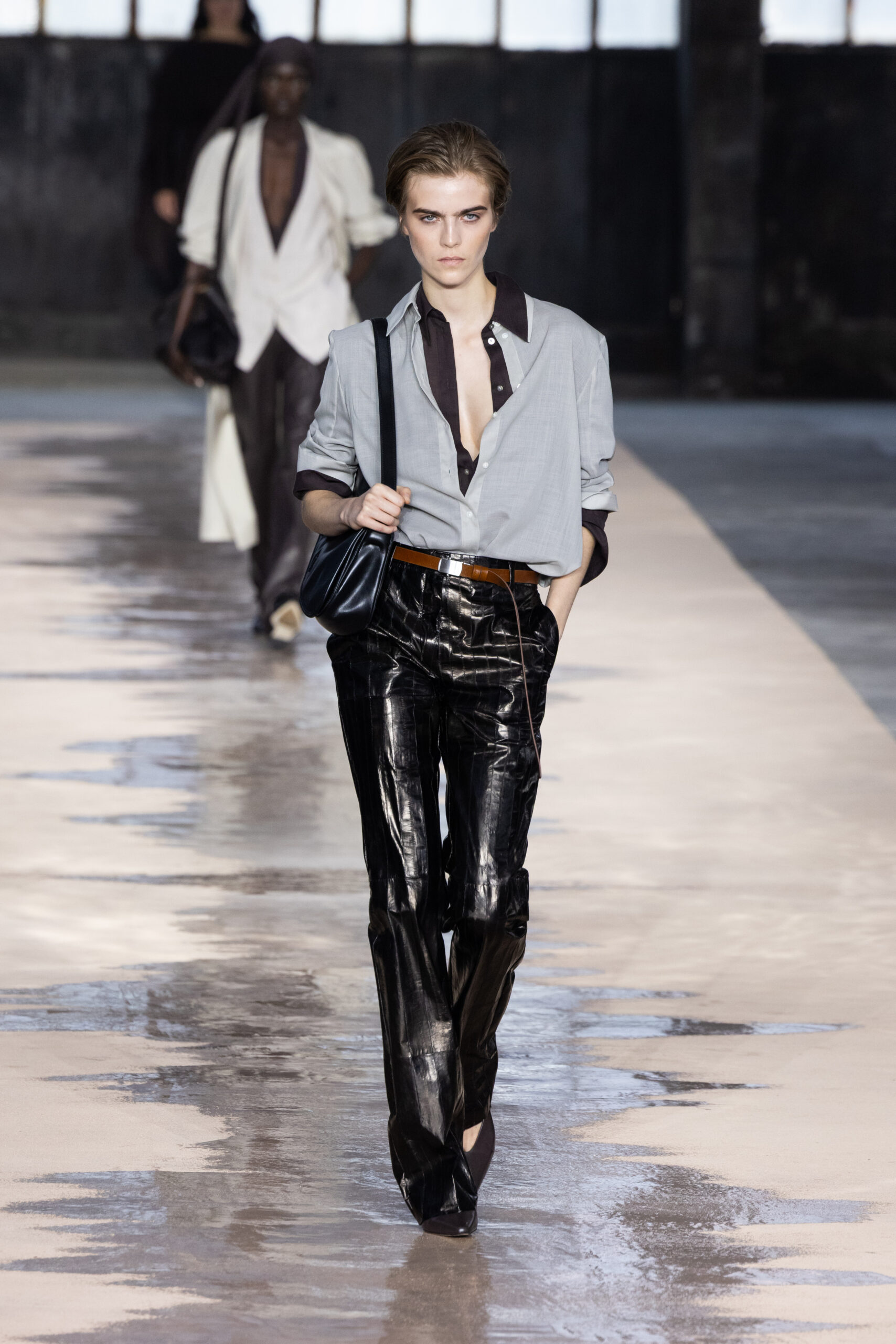 Officewear 2026: 5 style hacks για να κάνετε upgrade στις εμφανίσεις του γραφείου-1