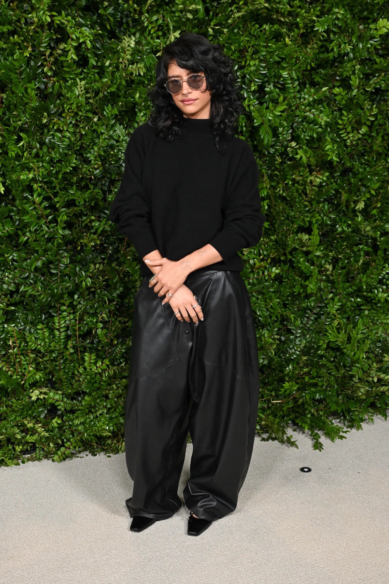 11 look που αποδεικνύουν πως η ηθοποιός Odessa A’zion είναι το νέο it girl-3