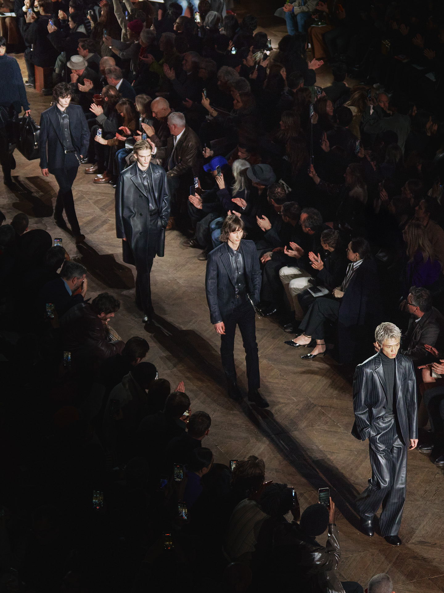 Η τελευταία συλλογή της Véronique Nichanian για τον οίκο Hermès κλείνει έναν κύκλο στην ιστορία της μόδας-6