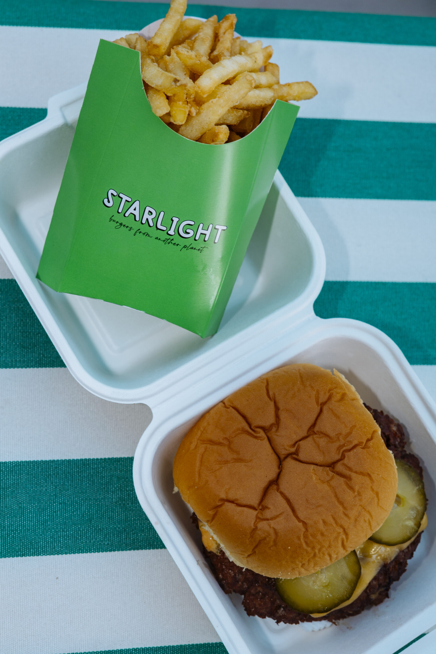 Vogue Picks: 5 στάσεις στην Αθήνα για τα πιο νόστιμα smash burgers-1