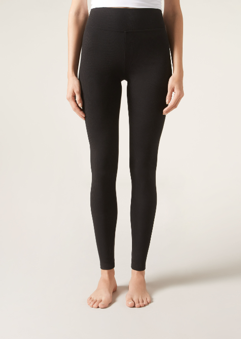 Μαύρα leggings: 5 stylish χειμερινοί συνδυασμοί για να φορέσετε non-stop-2