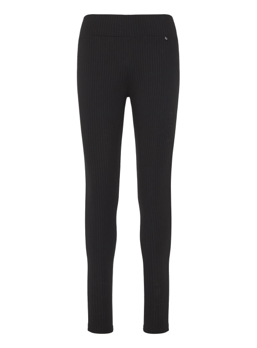 Μαύρα leggings: 5 stylish χειμερινοί συνδυασμοί για να φορέσετε non-stop-13