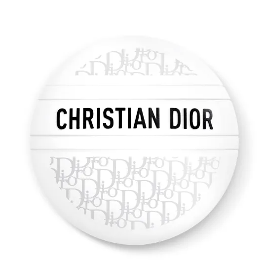 10 προϊόντα που προστατεύουν την επιδερμίδα μας από το κρύο-2