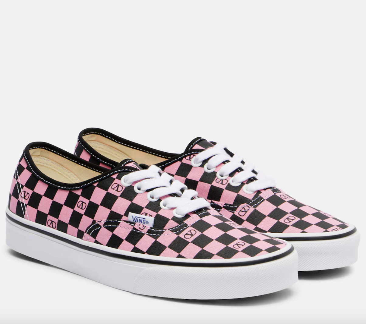 Εκπτώσεις 2026: 8 sneakers για να επενδύσετε τώρα-6