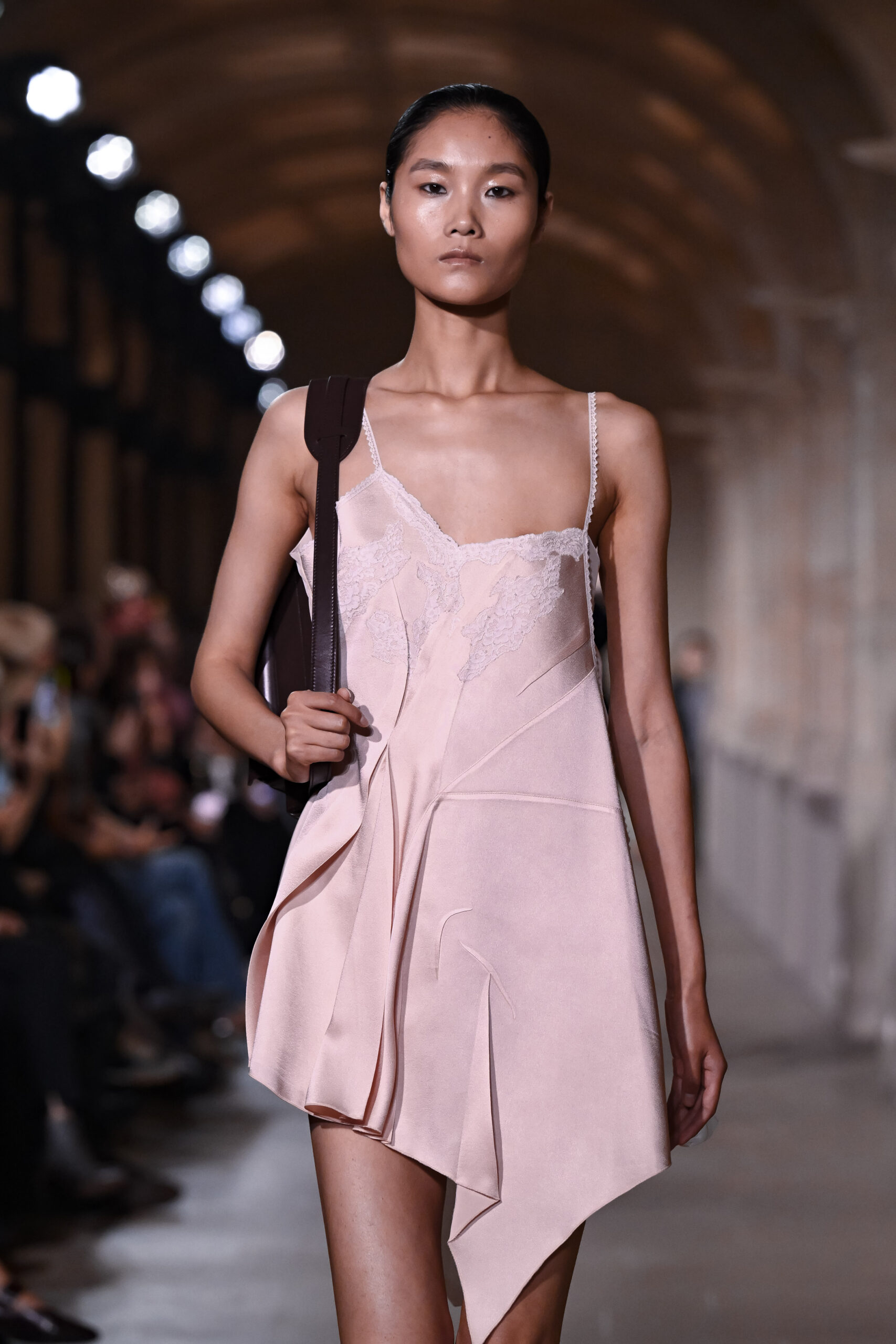 To ροζ θα είναι το star χρώμα της άνοιξης 2026-11