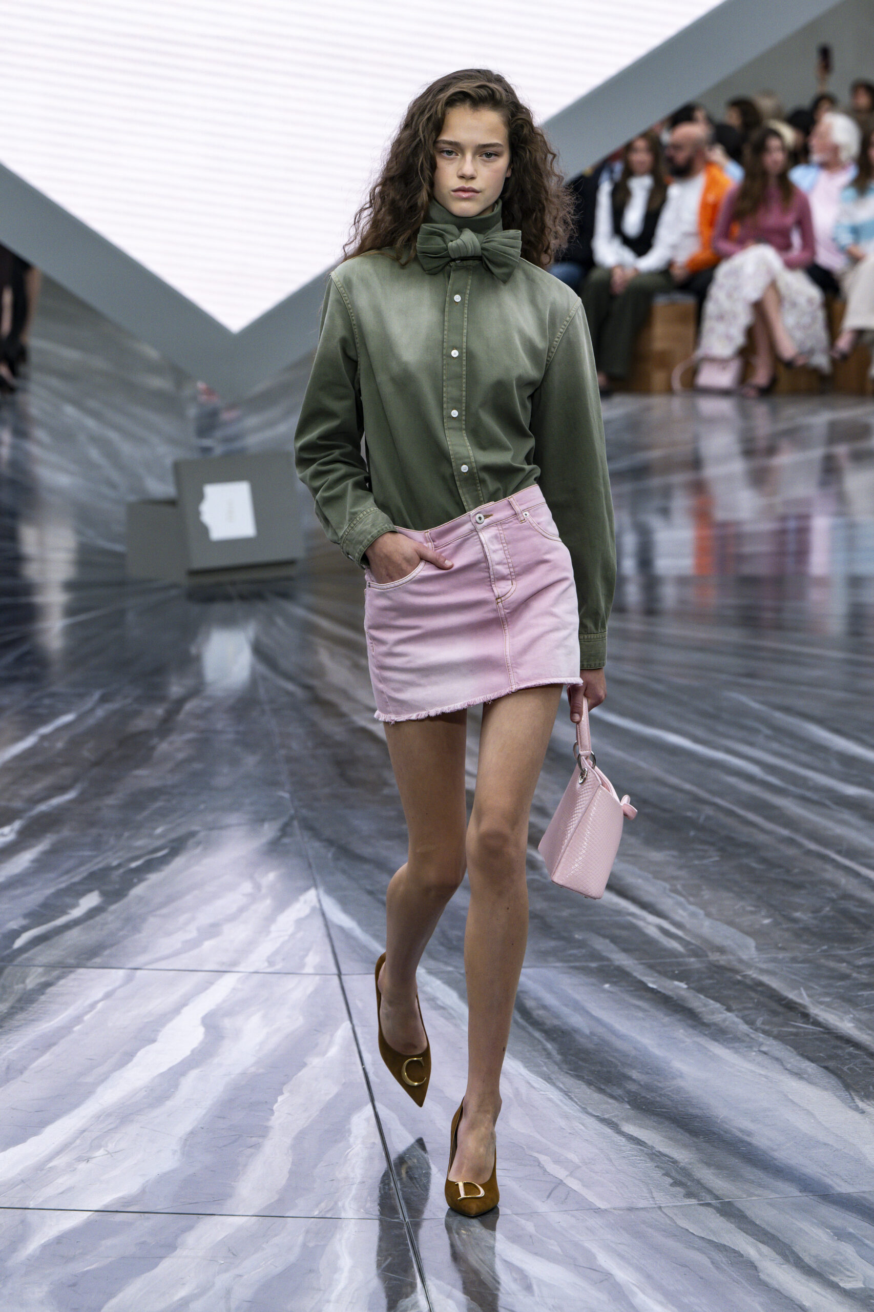 To ροζ θα είναι το star χρώμα της άνοιξης 2026-3