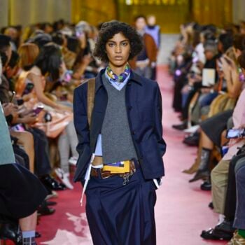 γκρι-και-navy-blue-ο-συνδυασμός-για-να-ανανεώσ-388181