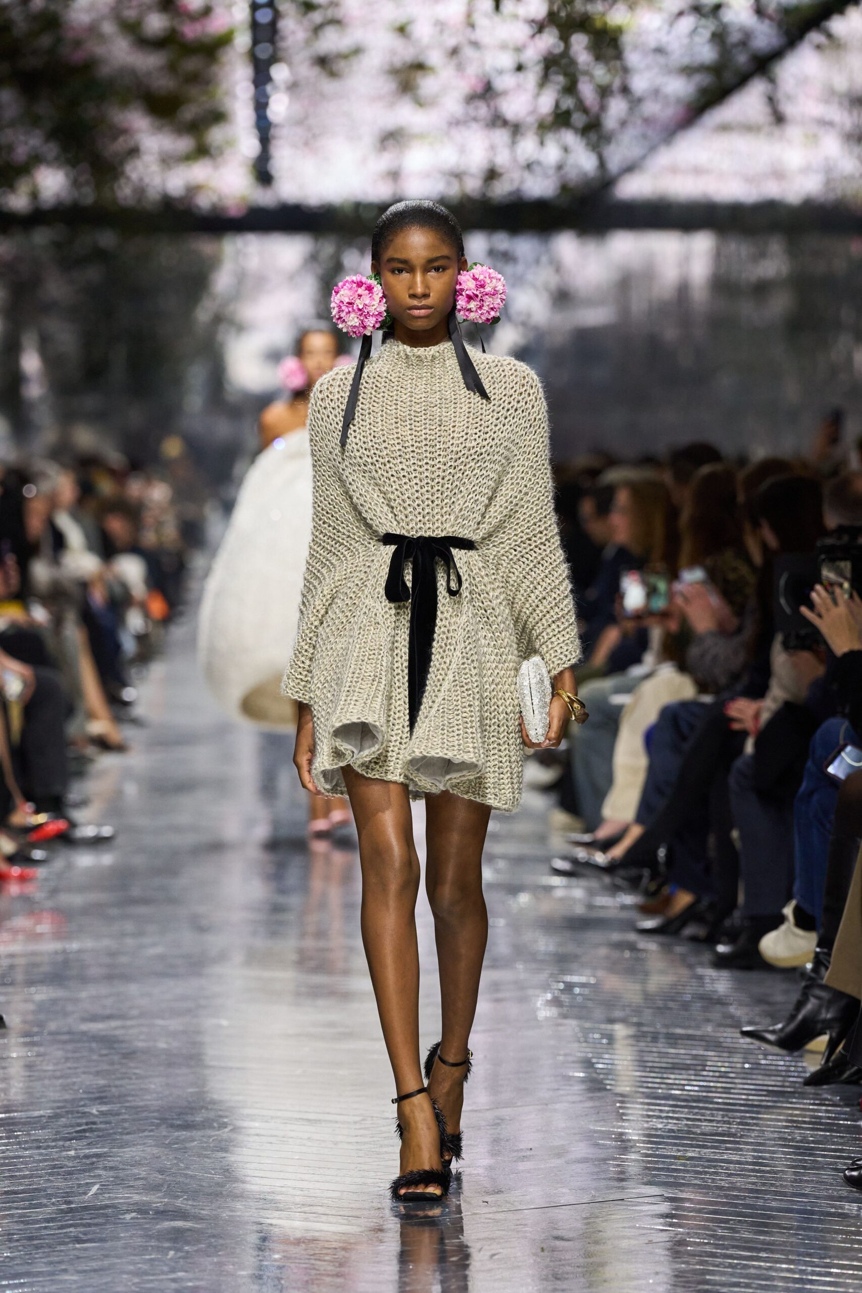 Dior Haute Couture SS26: Ο Jonathan Anderson ξαναγράφει τους κανόνες της υψηλής ραπτικής-9