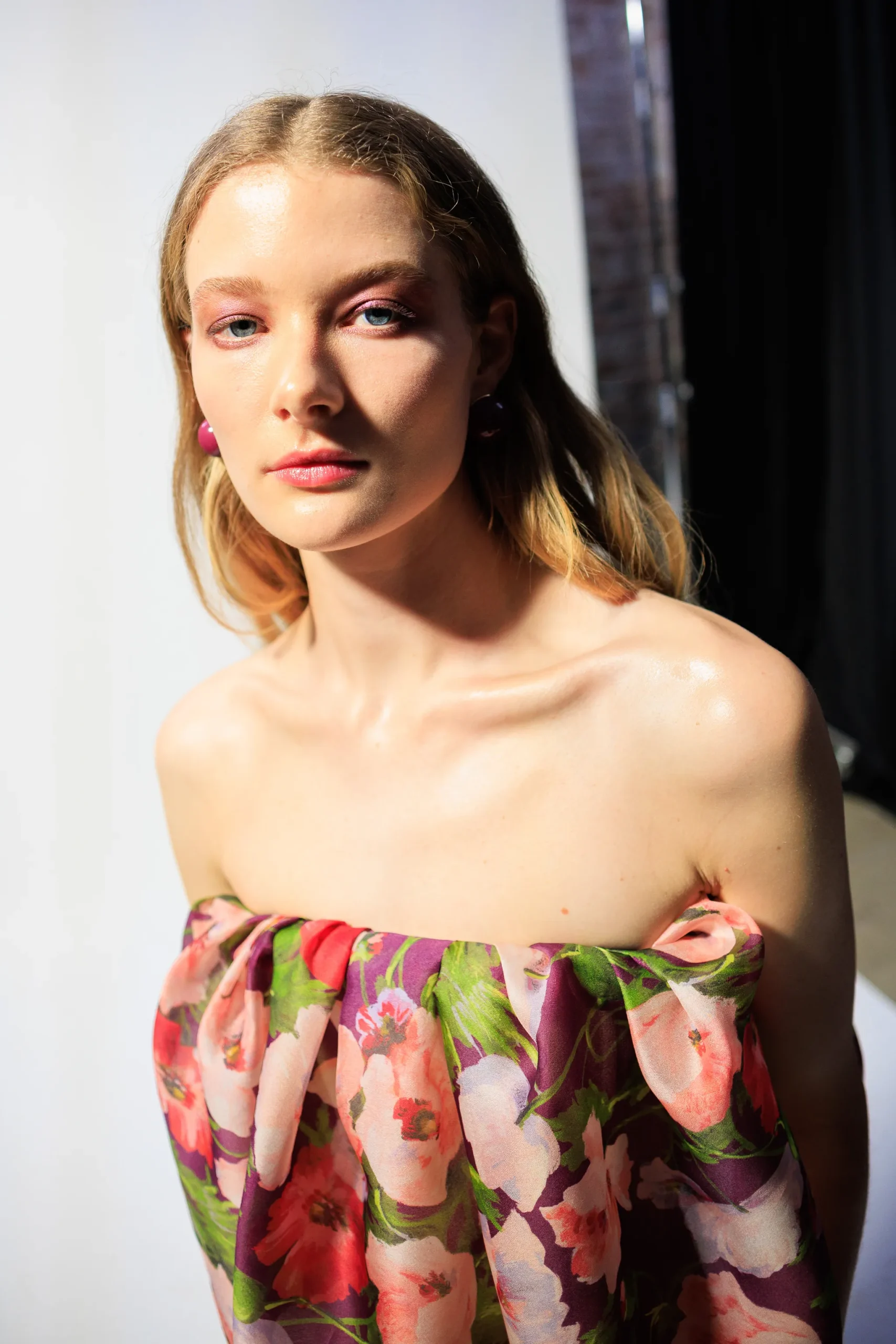 Εβδομάδα Μόδας Νέας Υόρκης FW26-27: Οι καλύτερες backstage στιγμές-15