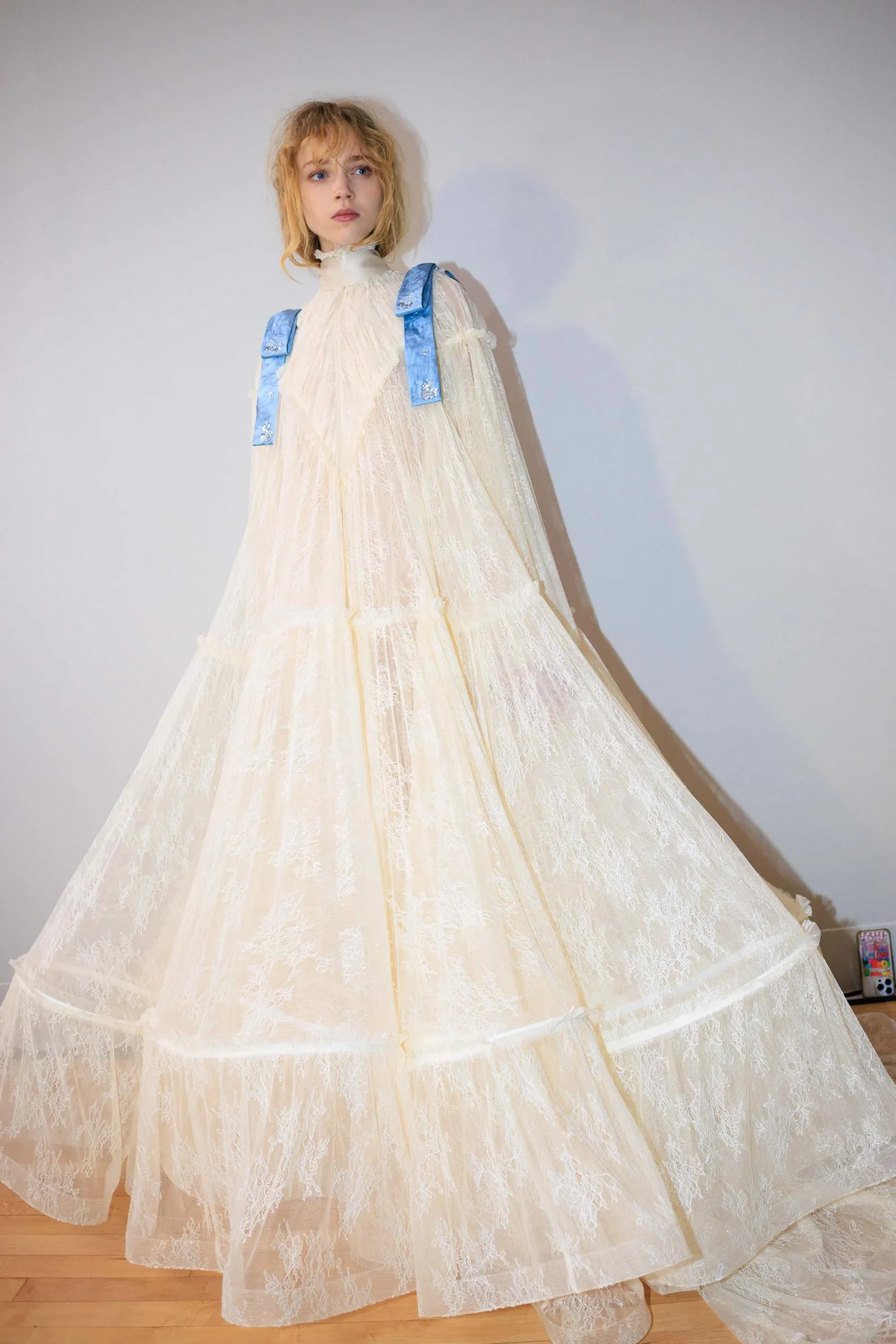 Οι καλύτερες backstage στιγμές από την Εβδομάδας Μόδας του Λονδίνου για το Φθινόπωρο 2026-32