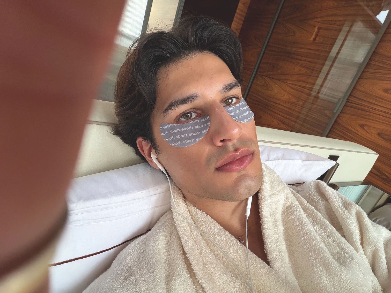 Γιατί τα αγόρια της Gen Z διαμορφώνουν τις τάσεις της ομορφιάς τώρα;-1